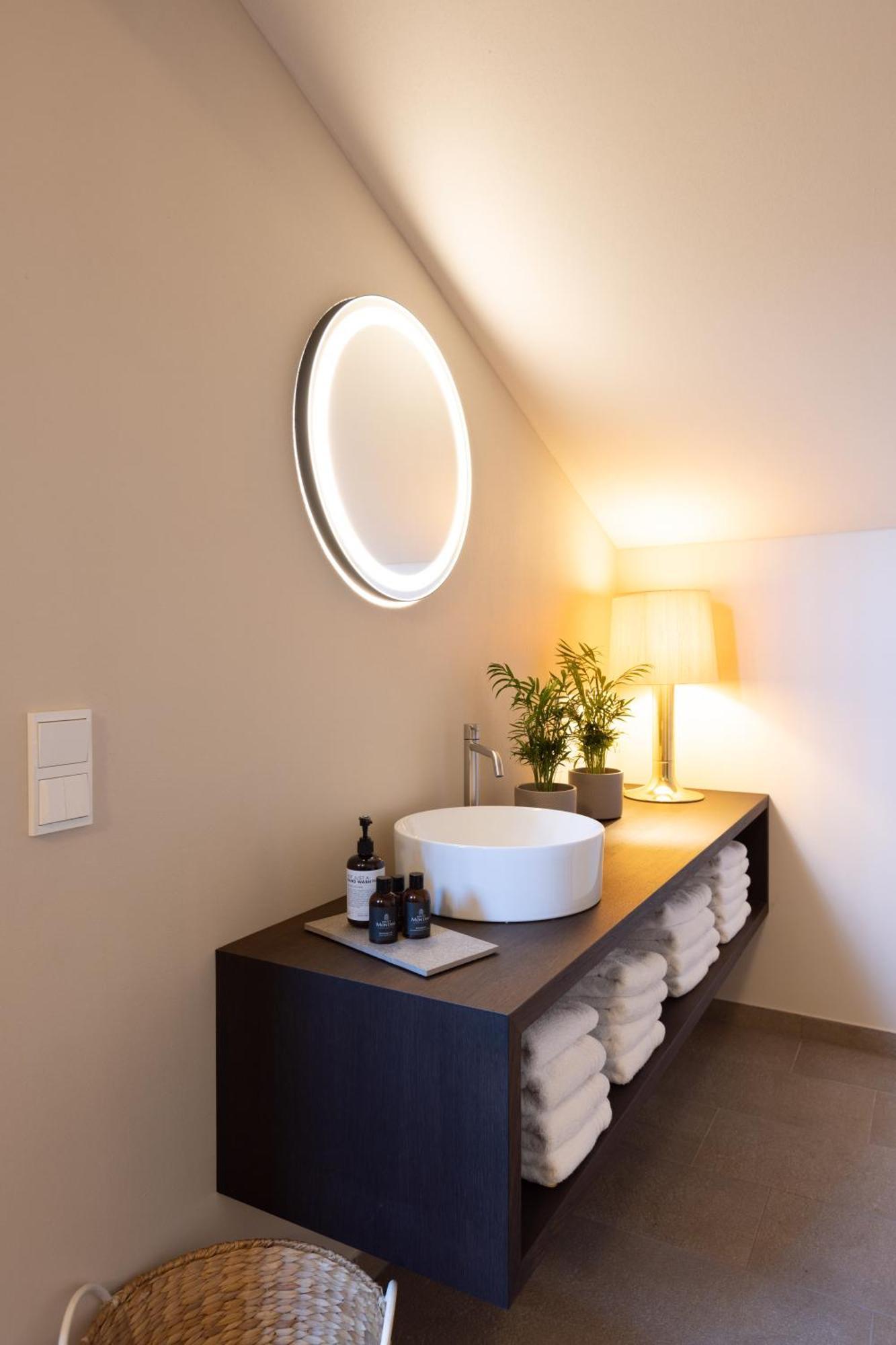 Ansitz Montani Eppan Apartment Appiano Sulla Strada Del Vino Ngoại thất bức ảnh